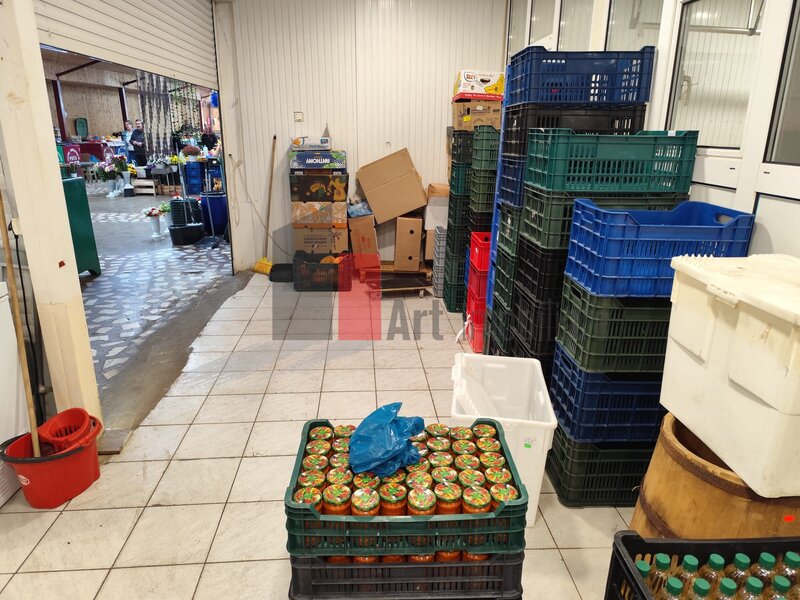 Mosilor- Dacia, urgent, centru comercial, negociabil